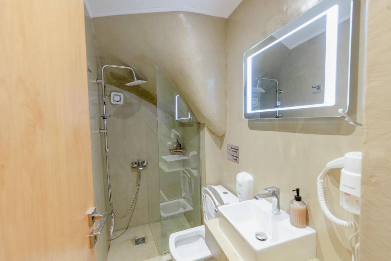 Zama Suites ไซคิย์นธอสทาวน์ ภายนอก รูปภาพ