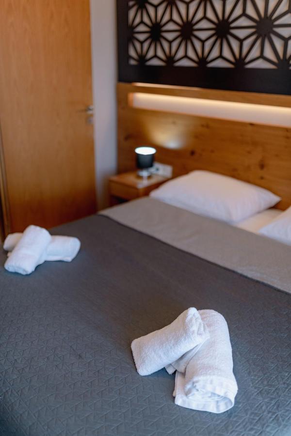 Zama Suites ไซคิย์นธอสทาวน์ ภายนอก รูปภาพ
